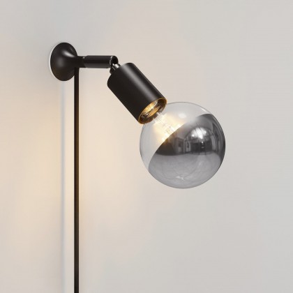 MAG-Y wall lamp with joint and half-sphere bulb