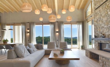 Villa Andy: a rustic chic dream in Franciacorta